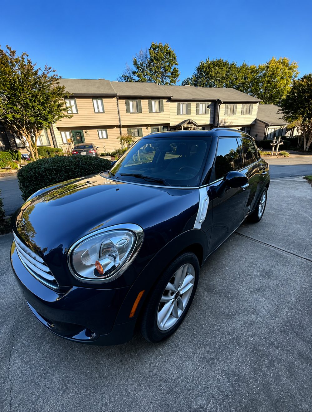 Joe Illescas's black MINI Cooper Countryman with window tint by The Tint Shop, Marietta GA